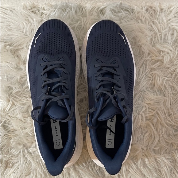 HOKA Men's ARAHI 7 (2E Width) M-1147870 OPC - OUTER SPACE/WHITE Wide Size 11 NEW - Picture 6 of 13